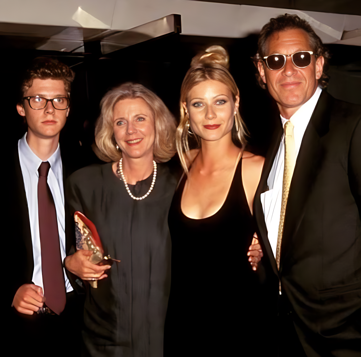 Gwyneth Paltrow with her parents and brother